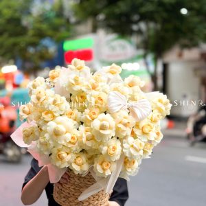 Giỏ Hoa Hồng vàng Victor H162