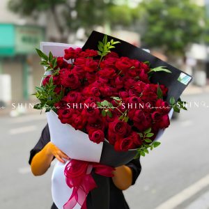 Bó Hoa Hồng chùm Red Piano - Red Lace S721