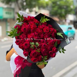Bó Hoa Hồng chùm Red Piano - Red Lace S721